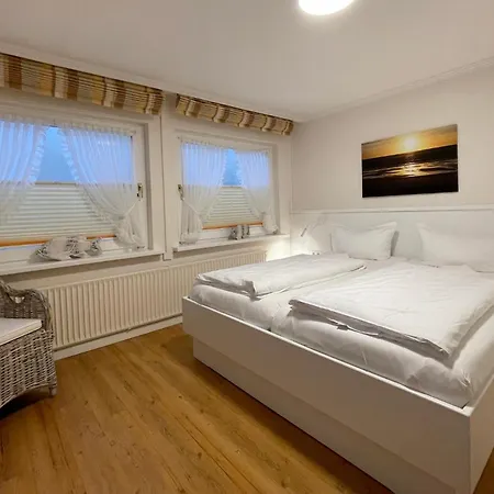 Haderslebener Str 4b * Westerland